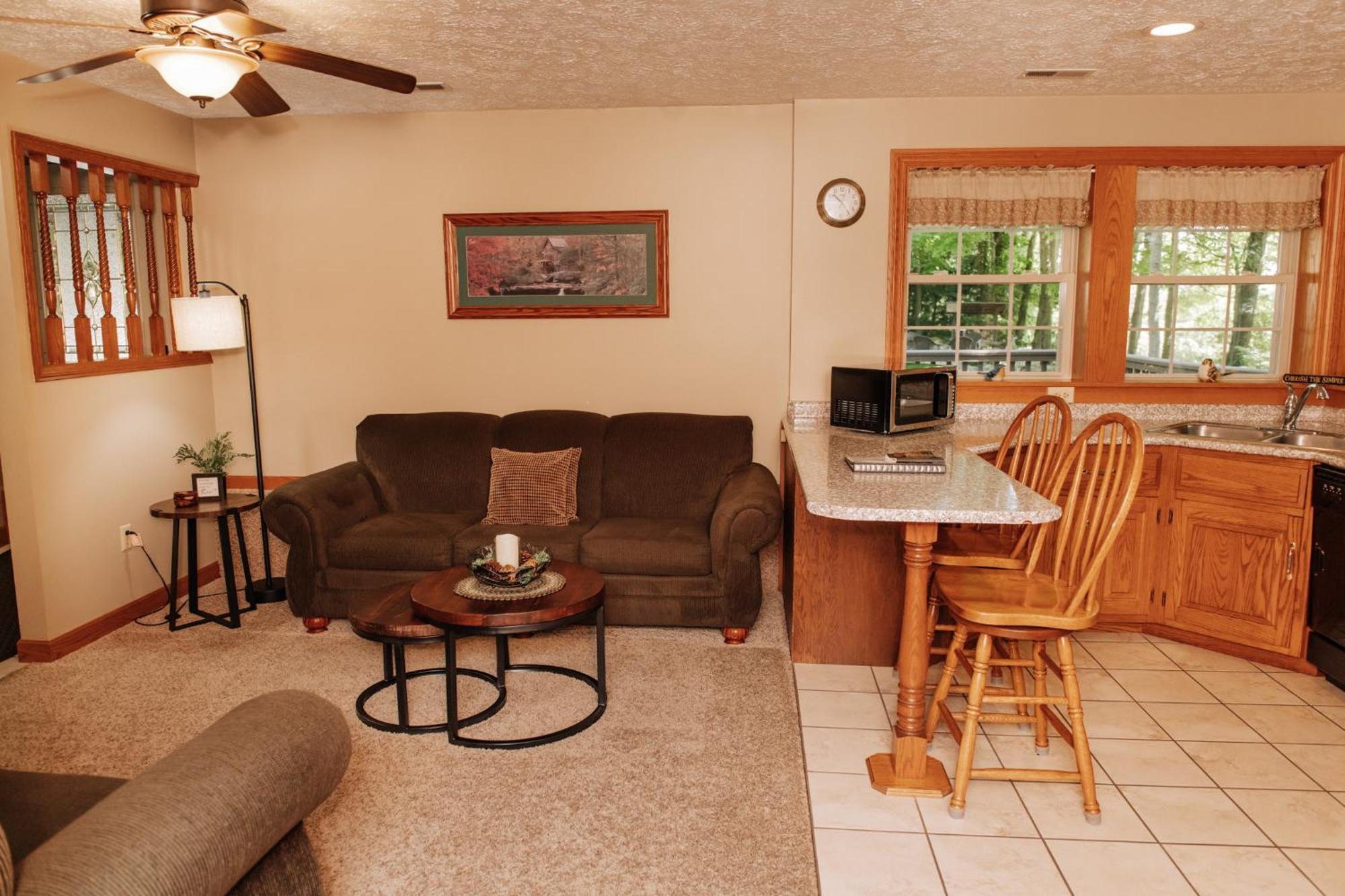 Sojourner'S Lodge & Log Cabin Suites Dundee Dış mekan fotoğraf